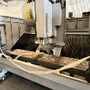 未清洗 原状态 台湾高峰2500型材机 直连主轴12000转 .